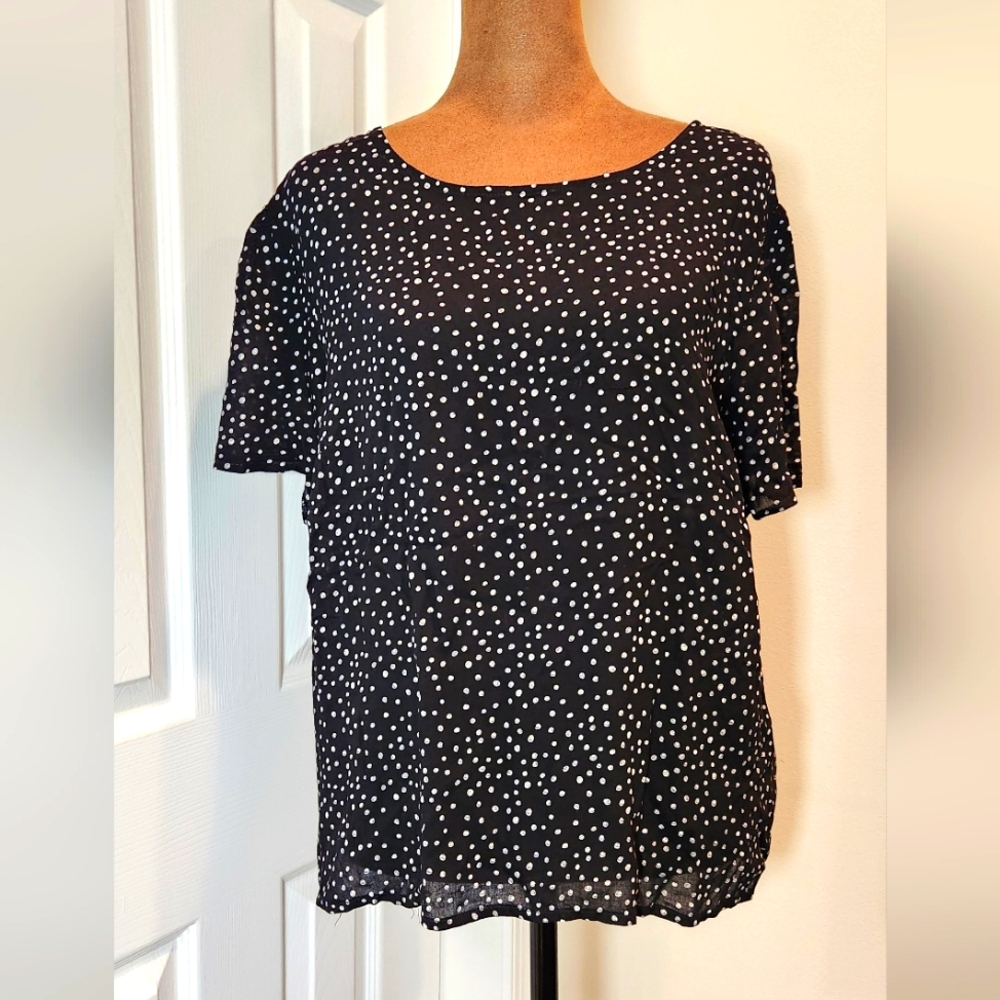 Xhilaration Black and White Polka Dot Women's Tie Neck Top NWT Sz LG